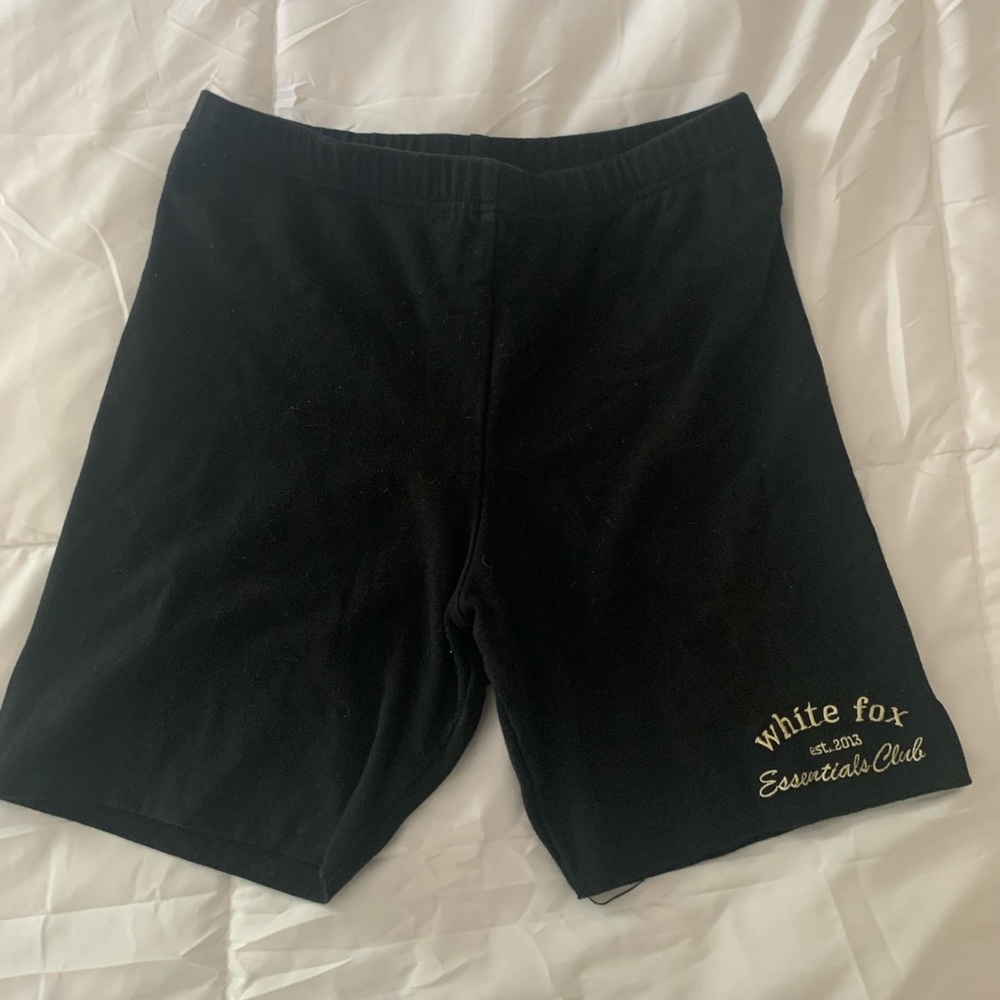 White fox boutique shorts